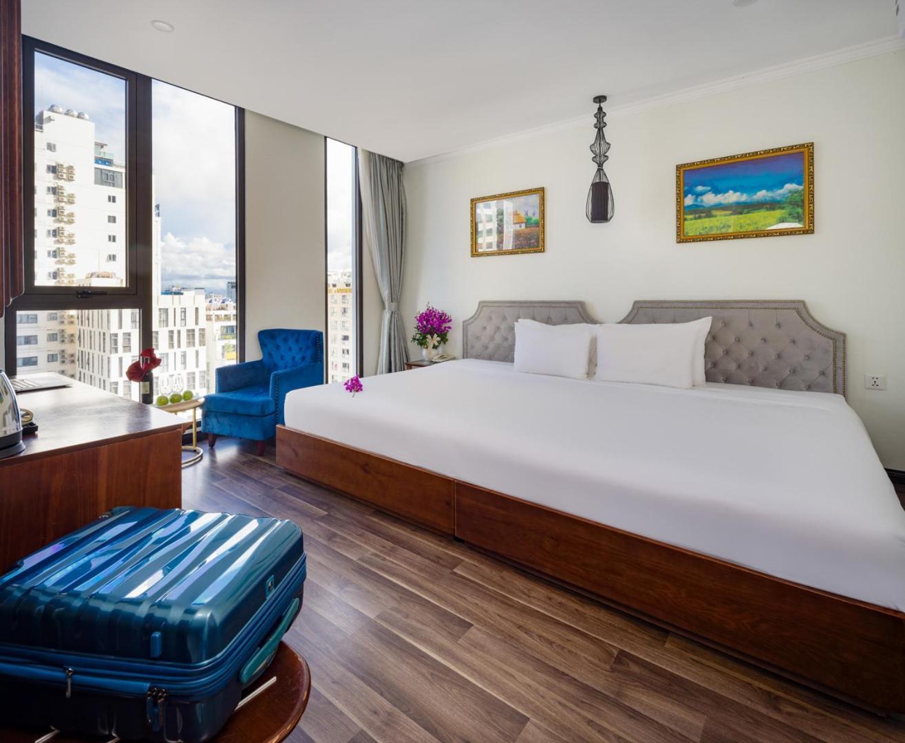 Minh Chau Premium Hotel Danang エクステリア 写真