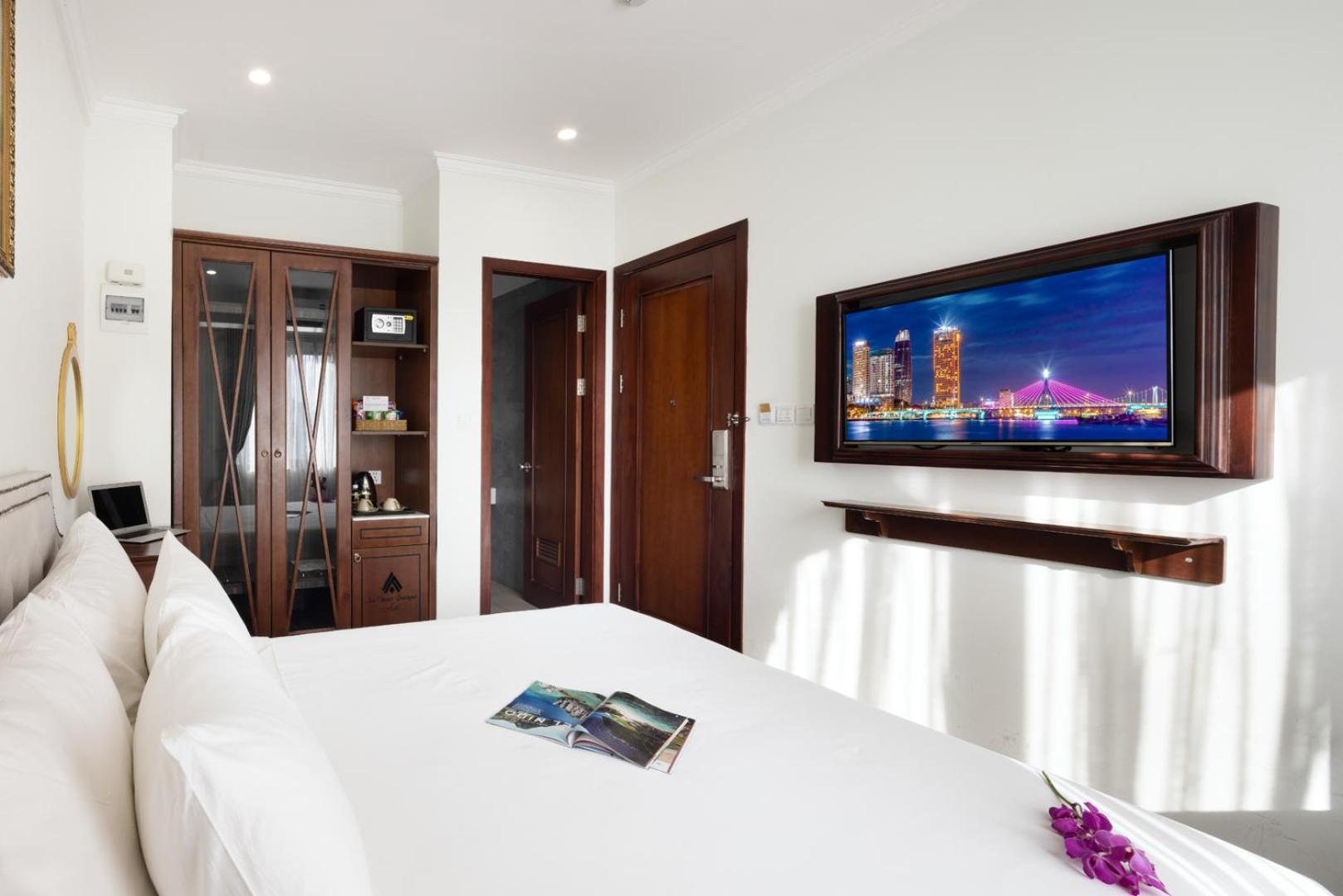 Minh Chau Premium Hotel Danang エクステリア 写真